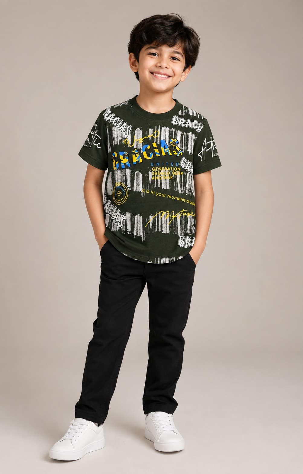 Gracias Graffiti Print Tee - Green